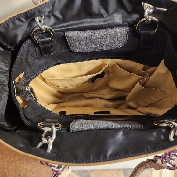 Miche Fashion Acessories Bag with removable insert. Black n  tan - Picture 4 of 5